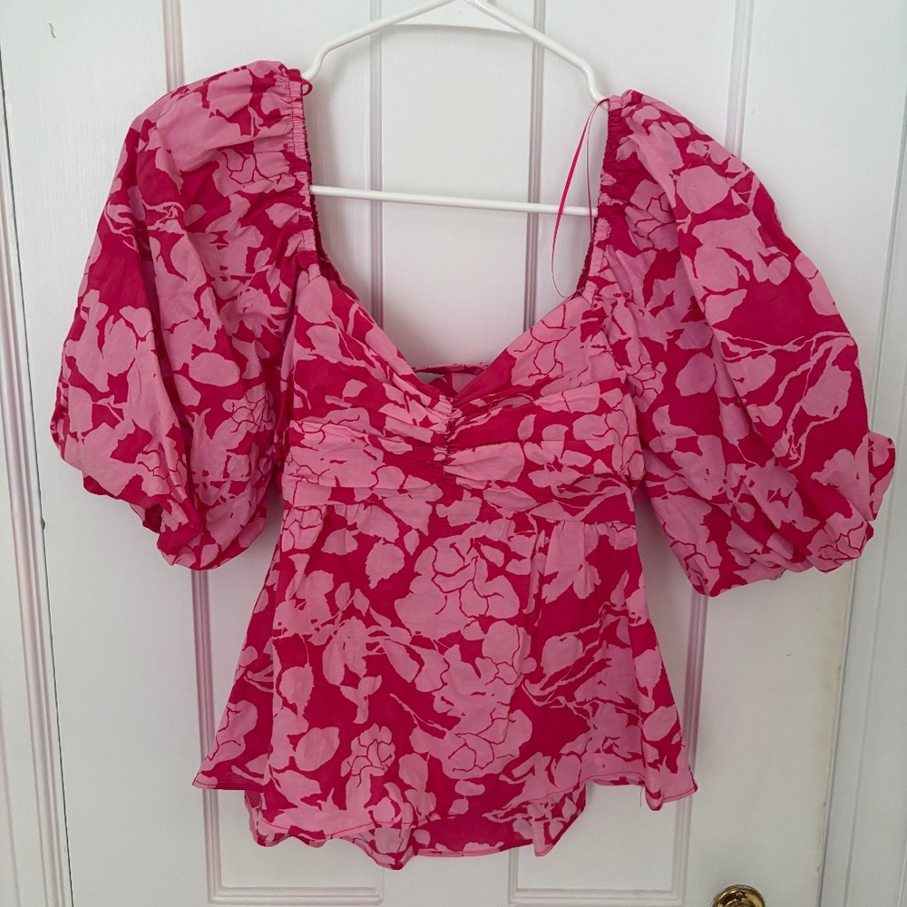 pink flower worn once women's babydoll puff sleeve top with tie in back
